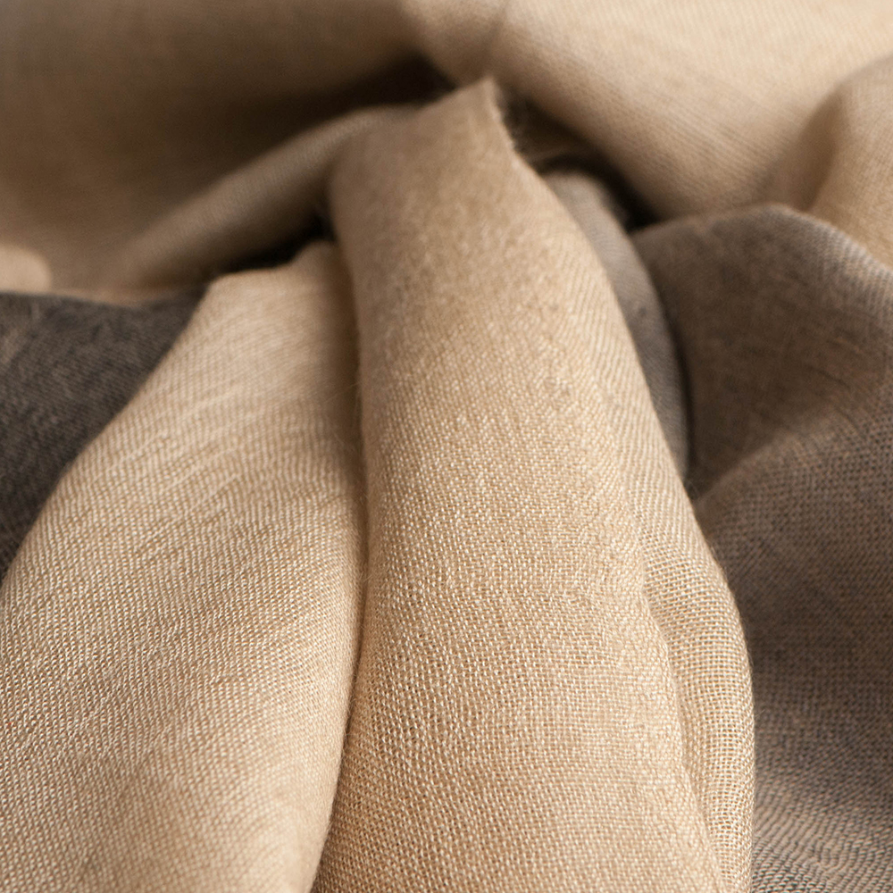 three-coloured-shawl-beige-grey-black2
